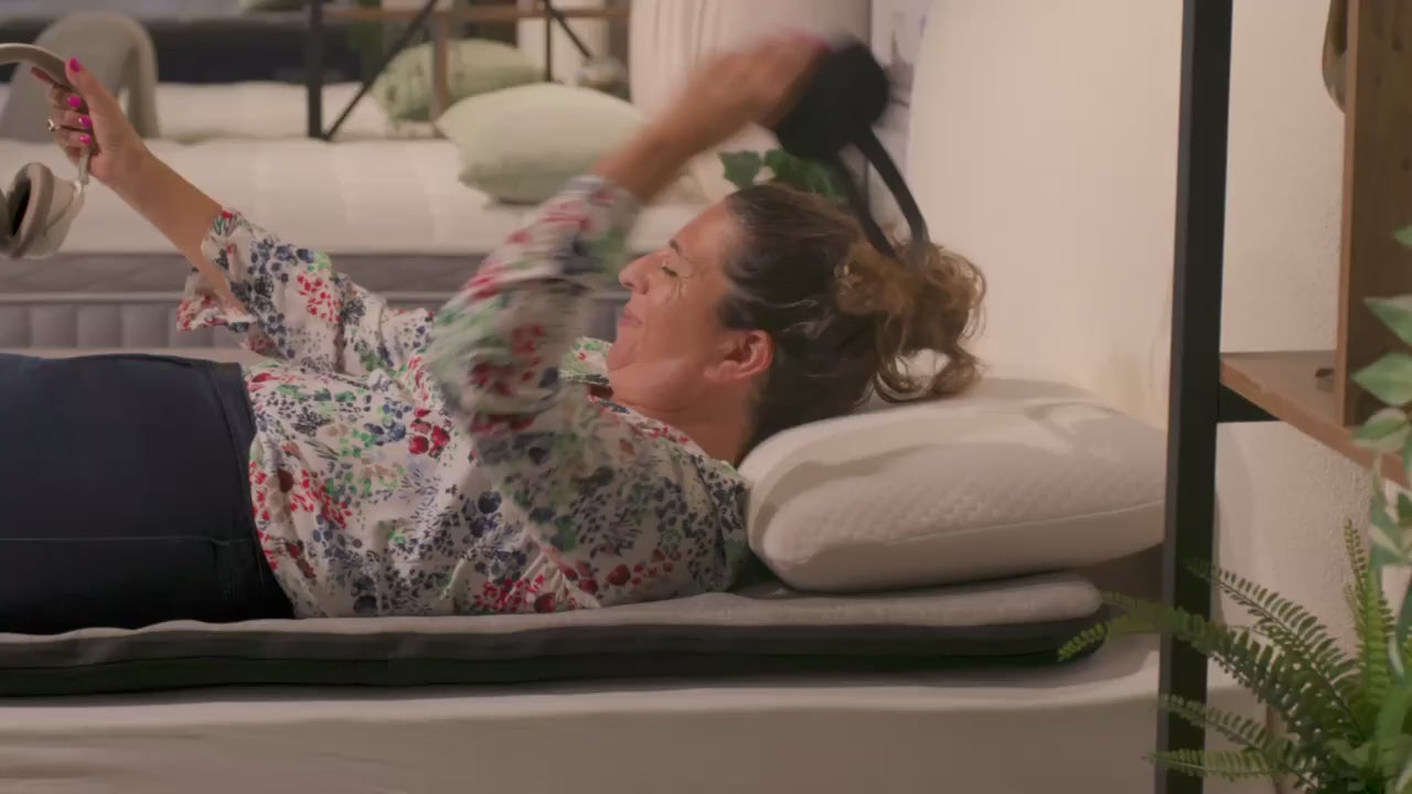 Woojer MAT vibroacoustic wellness mat demonstration video